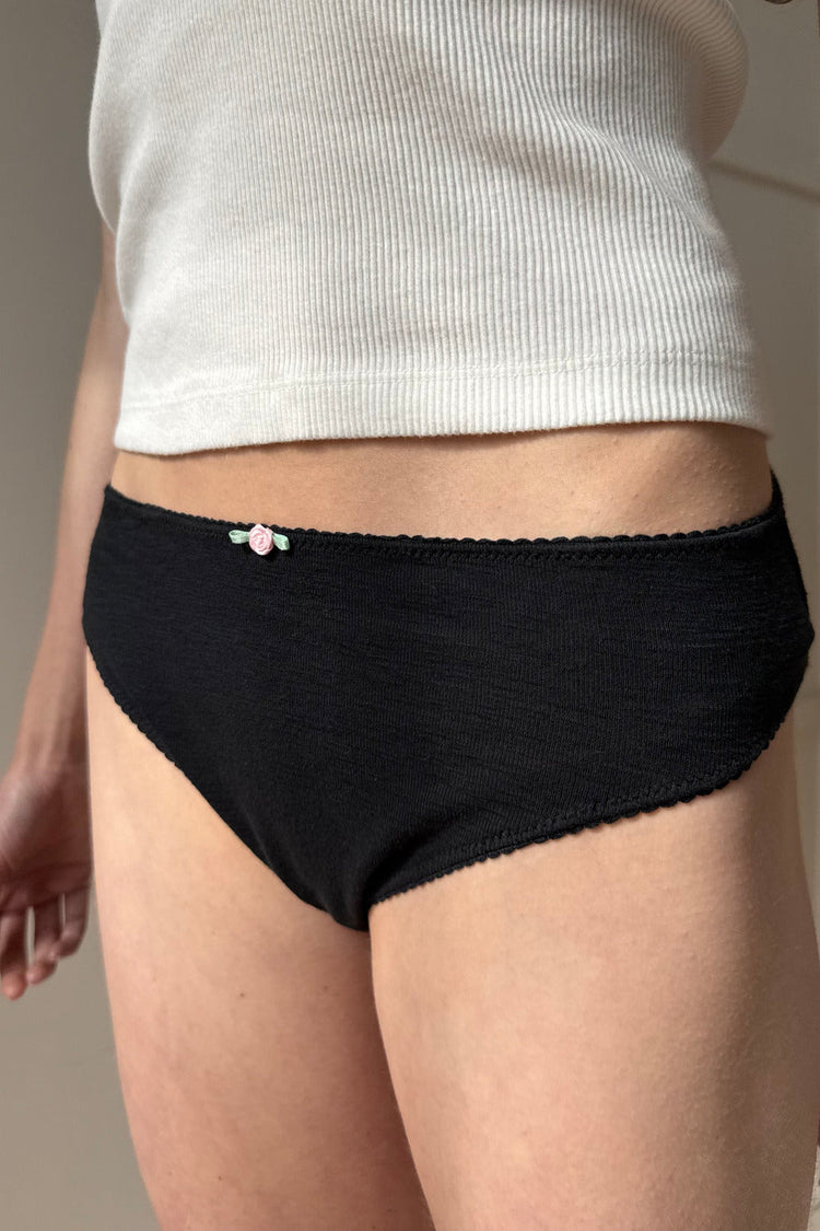 Scalloped Underwear | Black / XS/S