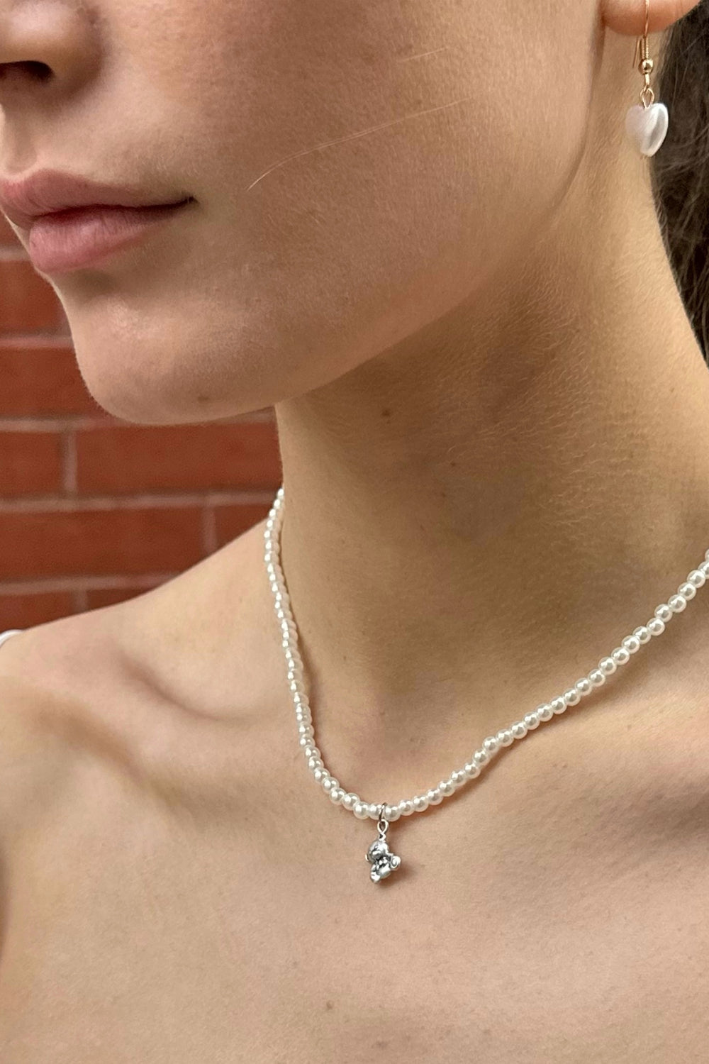 Brandy Melville テディベア付き パールネックレス Teddy Bear Pearl Necklace – Brandy Melville Australia