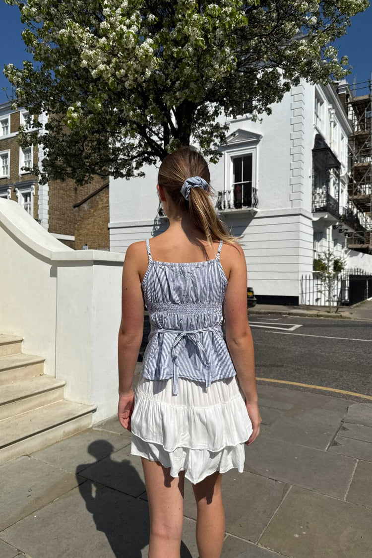 Tiffany Striped Top | Vertical Blue White Stripes / XS/S