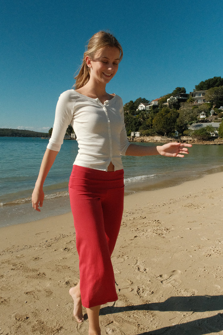Priscilla Capri Pants | Bright Red / XS/S