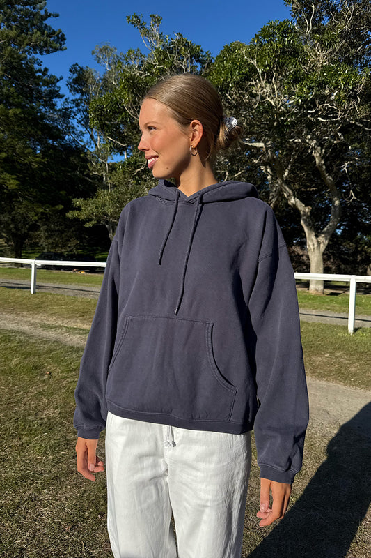 Classic Navy / Regular Fit