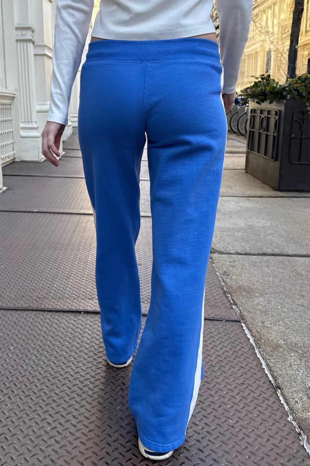 Hillary Stripe Yoga Pants | Medium Blue / XS/S