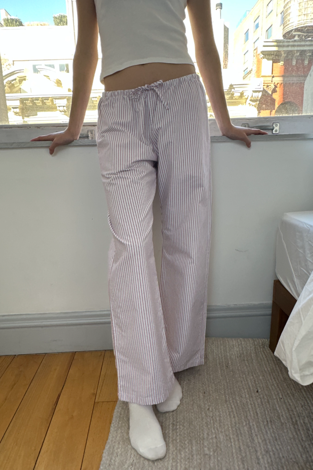 Thin Red Vertical Stripes / S/M