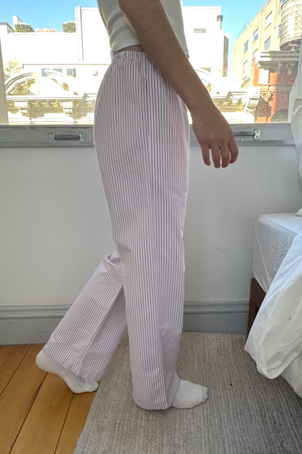 Thin Red Vertical Stripes / S/M