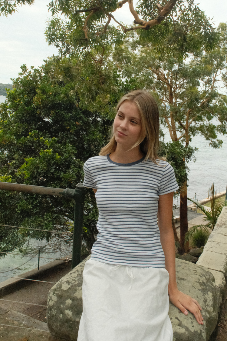 Hailie Striped Top | Ivory White Faded Navy Blue Stripes / XS/S