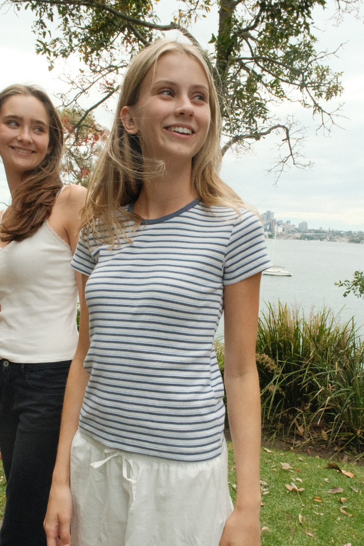 Hailie Striped Top | Ivory White Faded Navy Blue Stripes / XS/S