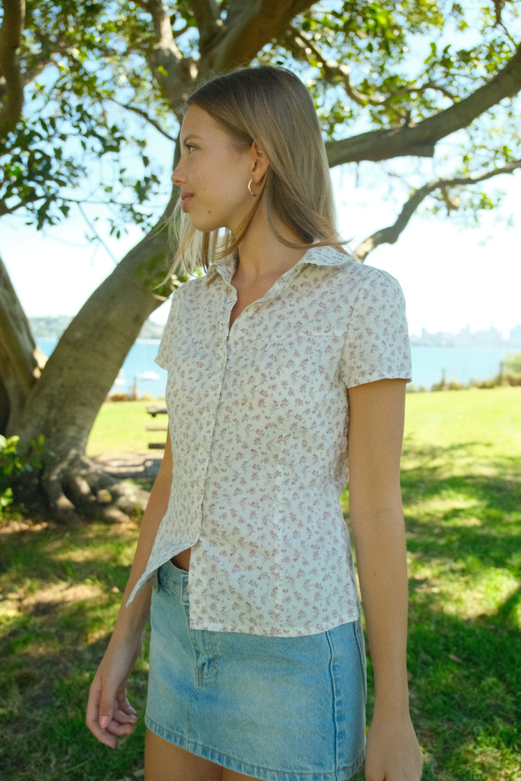 Teagan Floral Top | Pink And Ivory Rose Floral / XS/S