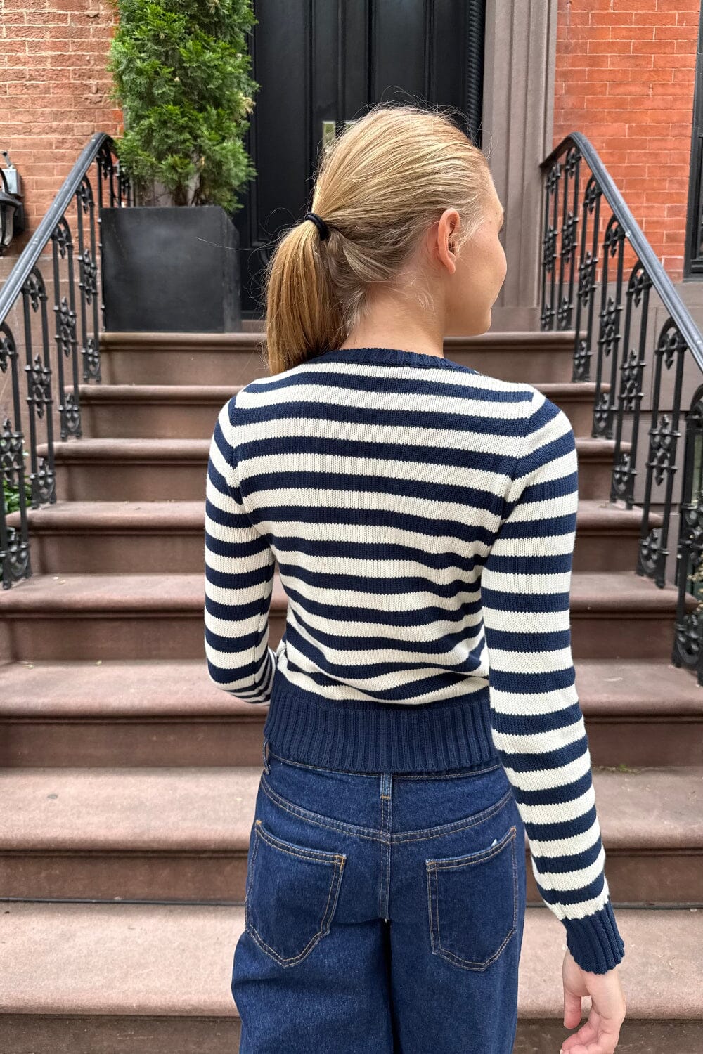 Martha Striped Sweater | White And Navy Horizontal Stripes / XS/S