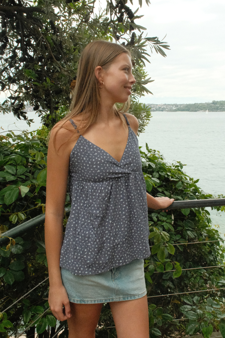 Edith Floral Tank | Washed Navy Blue With White Floral / XS/S