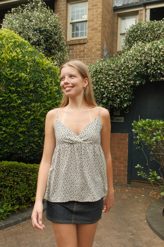 Ivory With Navy Blue Floral / XS/S