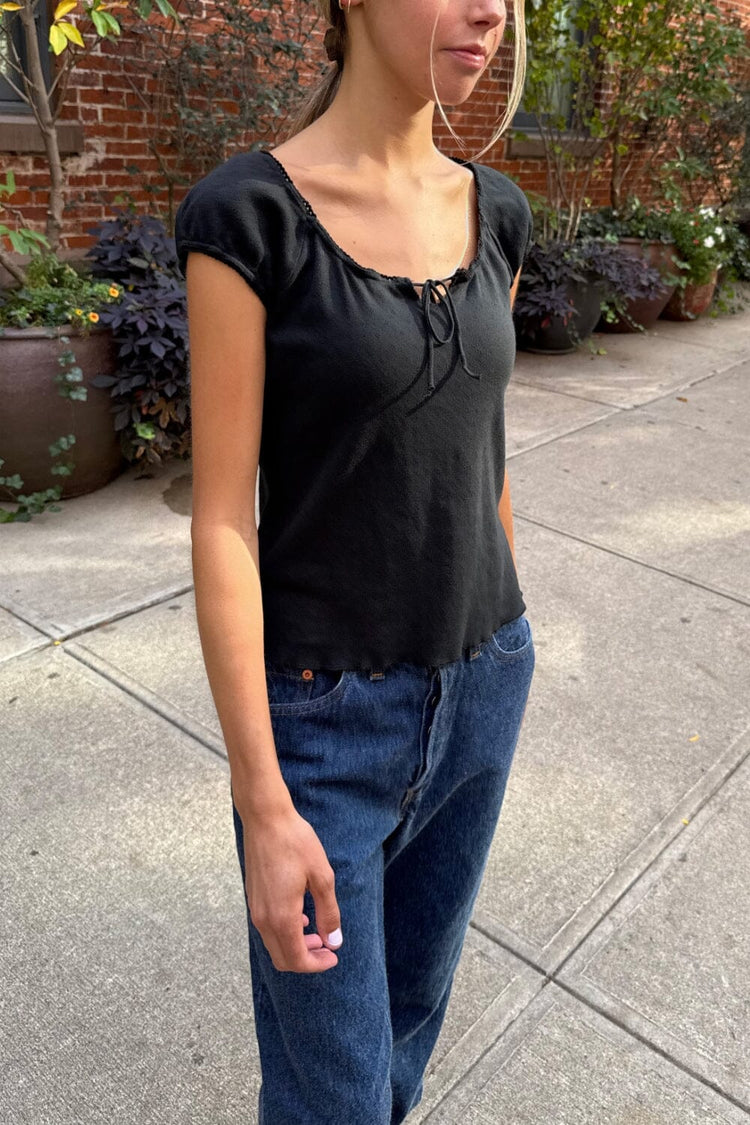 Noa Eyelet Top | Black / XS/S