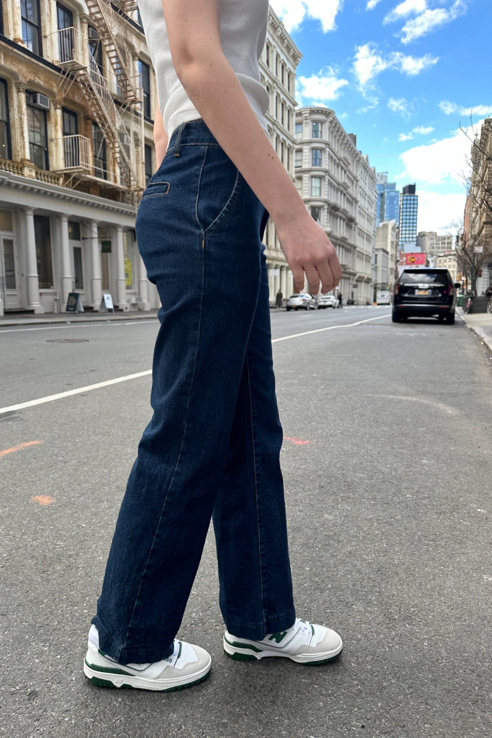 Ava Jeans | dark denim / S