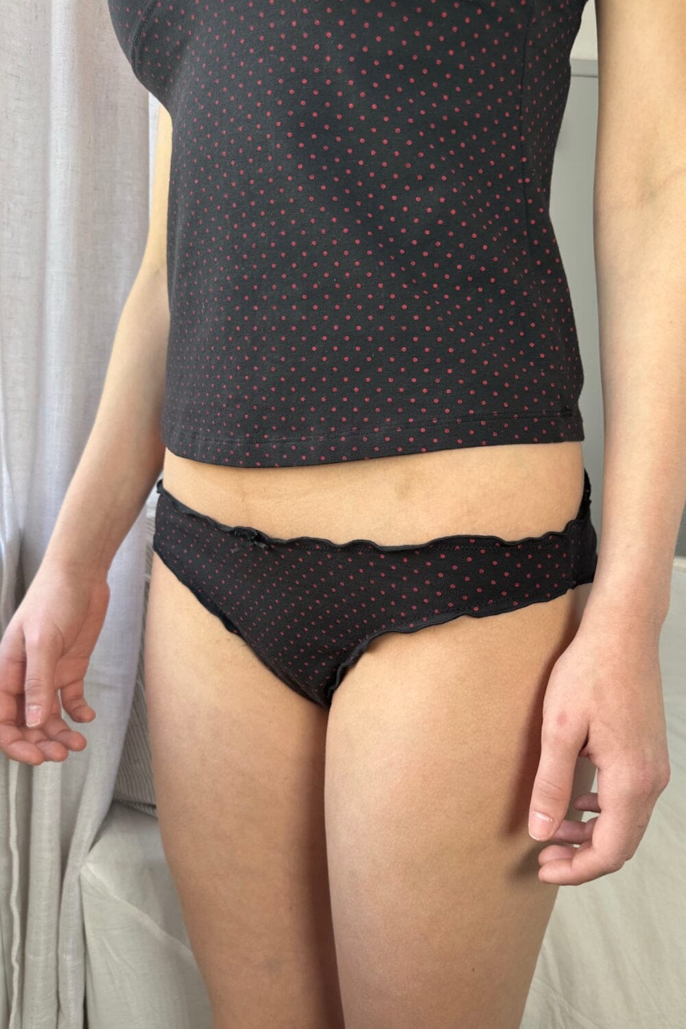 Black with Red Polka Dots / S