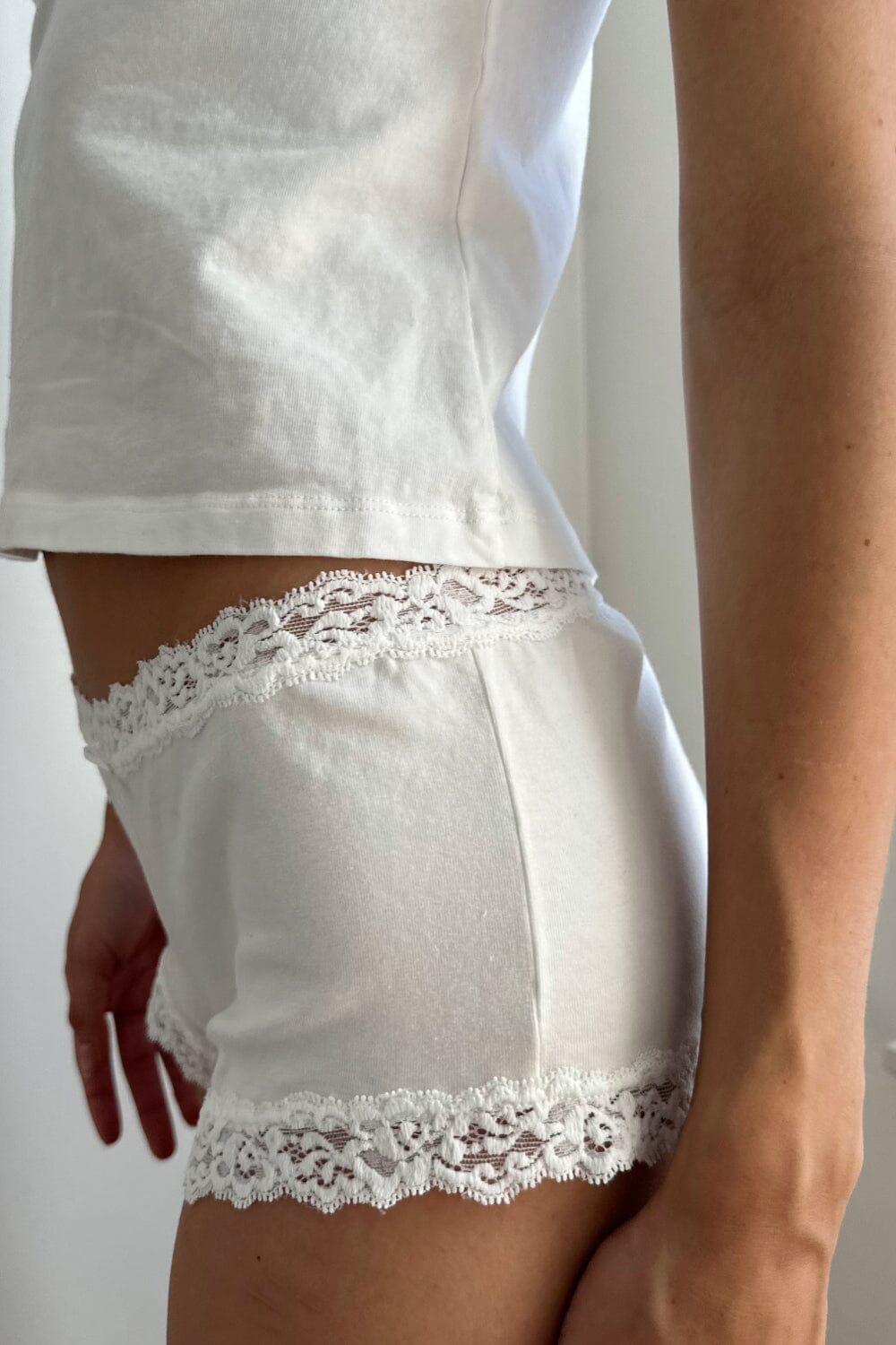 Thick Lace Boy Short Underwear Brandy Melville Australia