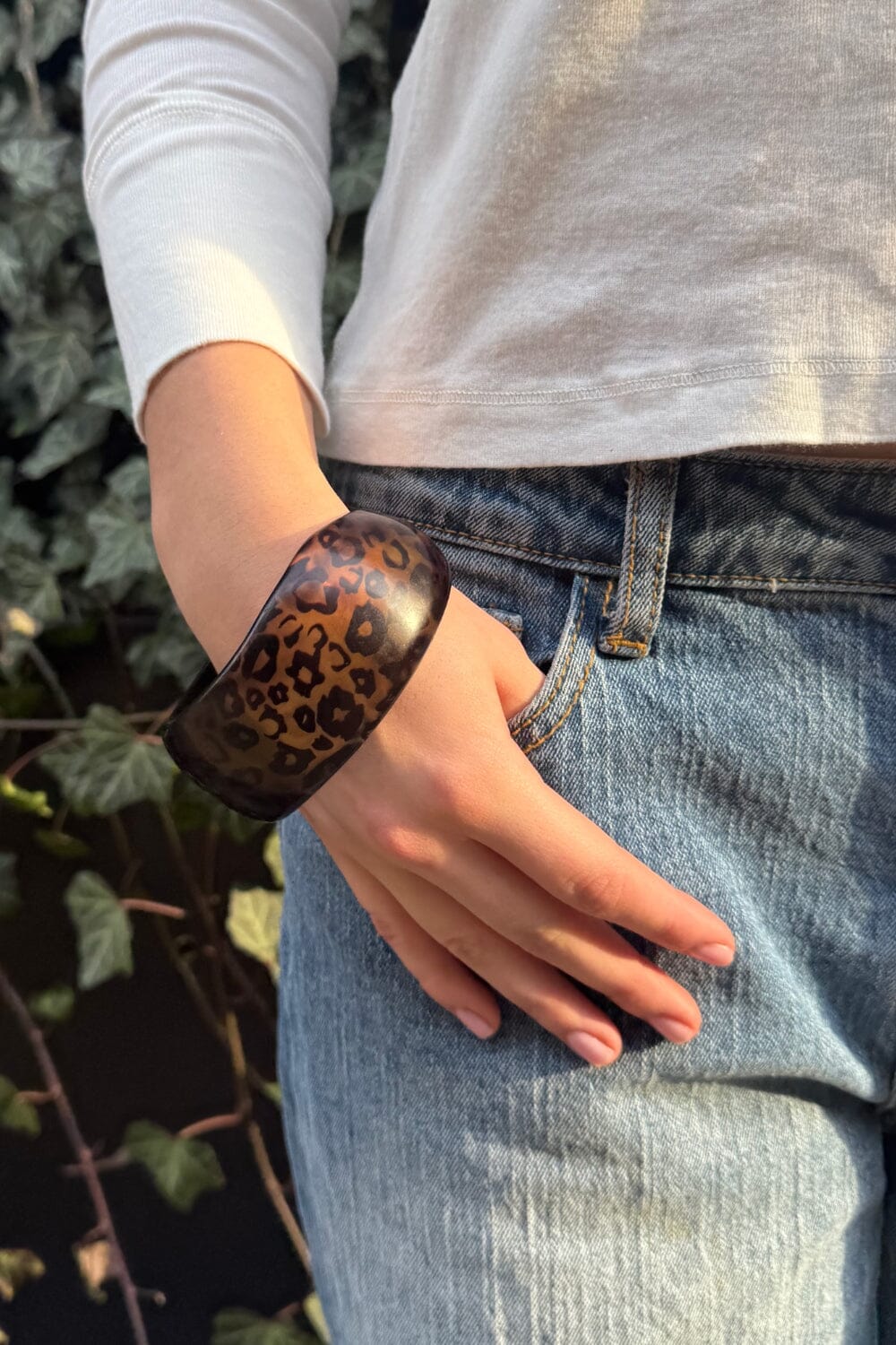 Rigid Bracelet | Tortoise Shell