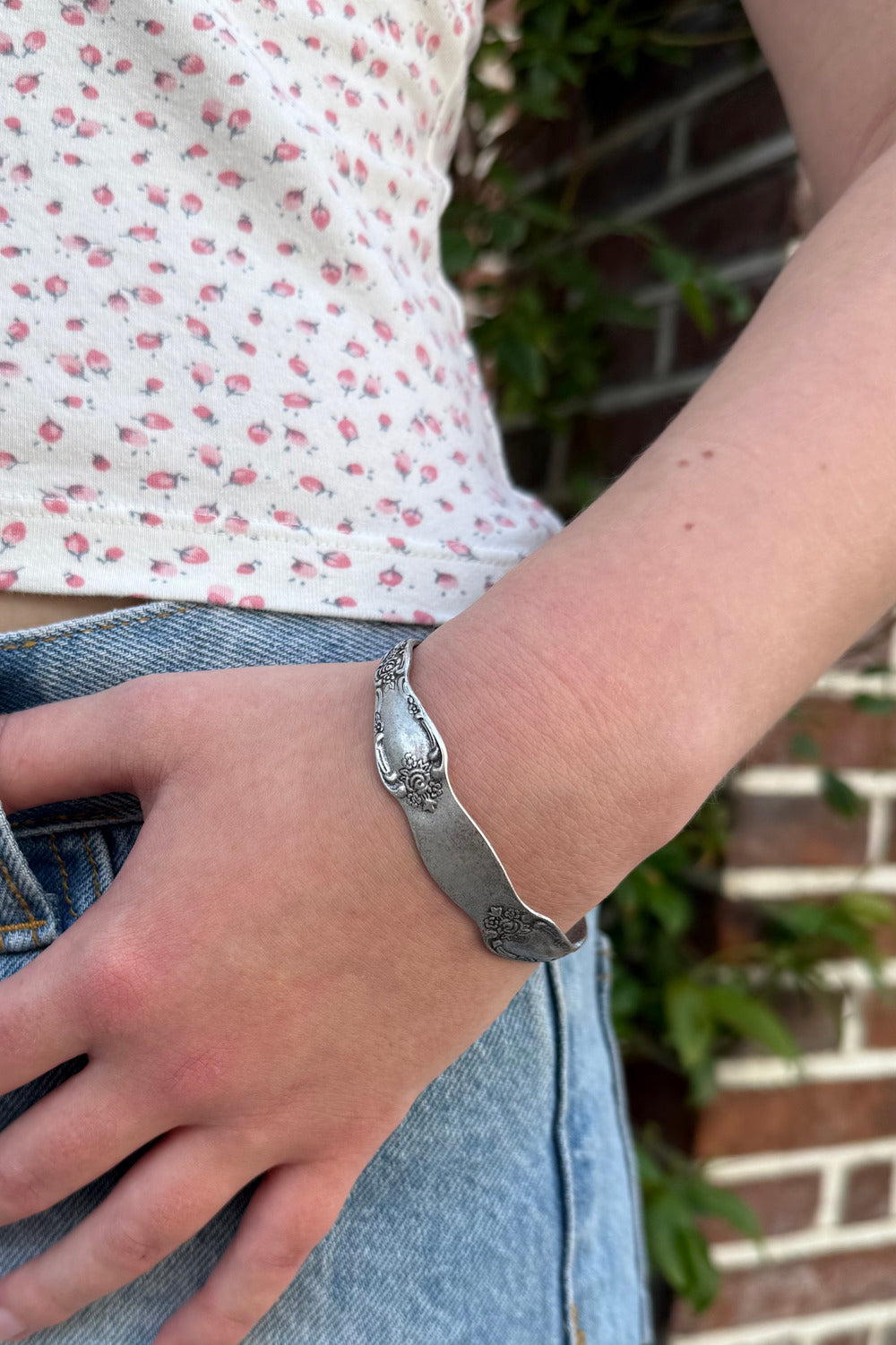 Engraved Rigid Bracelet | Silver