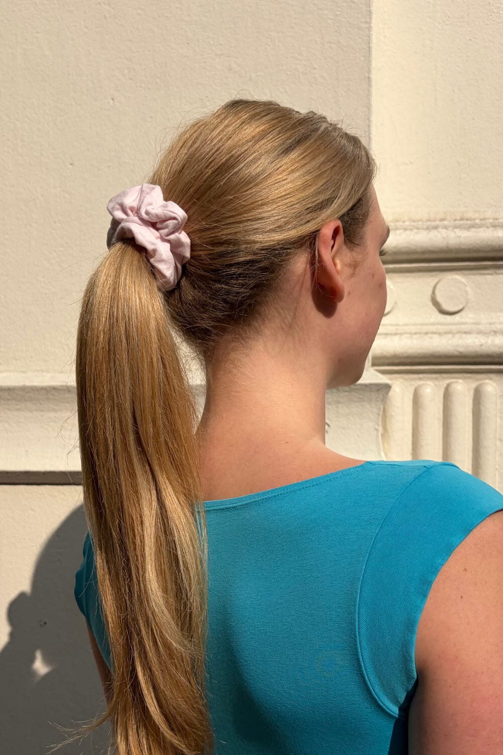 Basic Scrunchie | Light Pink