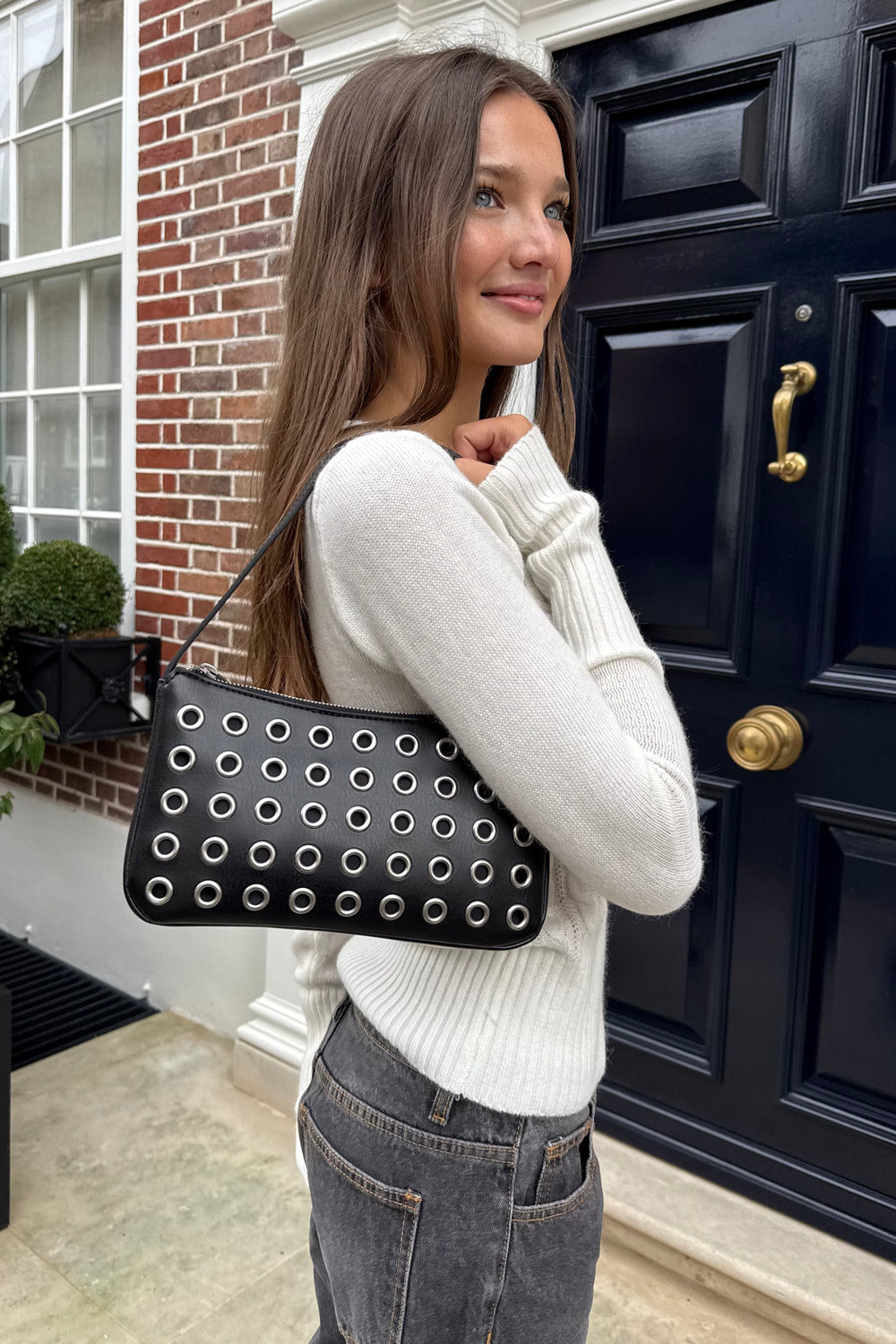 Studs Shoulder Bag | Black
