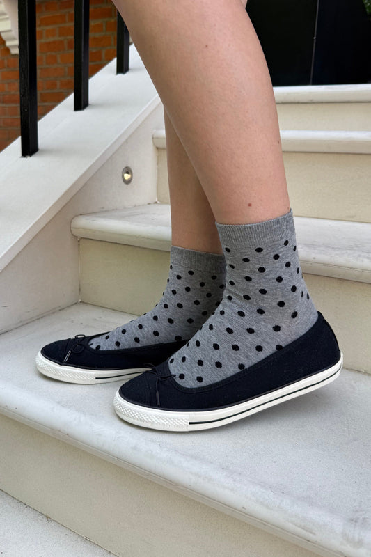 Grey Black Polka Dots