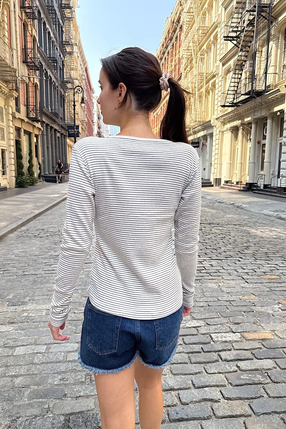 White With Thin Navy Stripes / XS/S