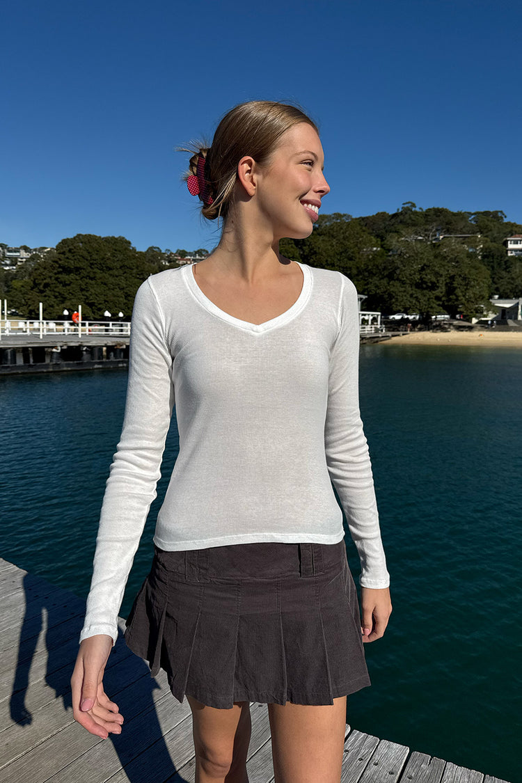 Leah V-Neck Top | White / XS/S