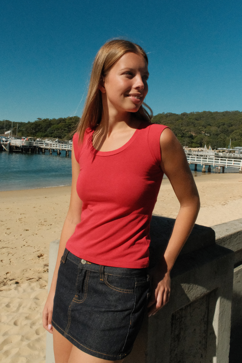 Zelly Basic Top | Bright Red / XS/S