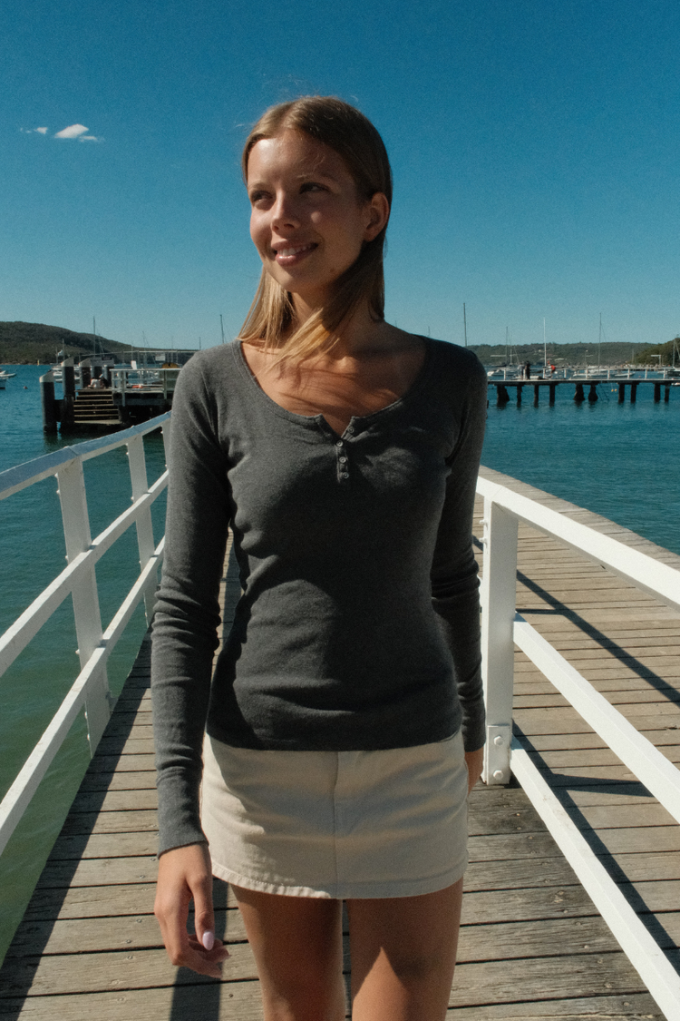 Zelly Long Sleeve Top | Charcoal / XS/S
