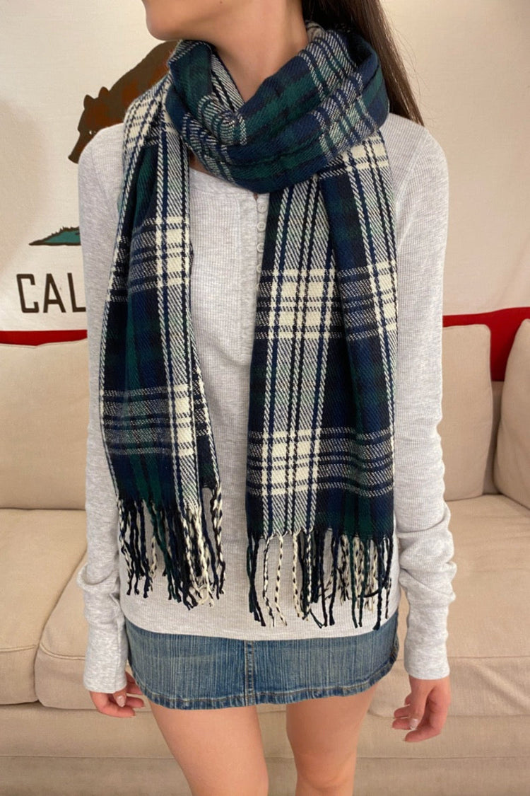 Tassel Plaid Scarf | Green And Navy Plaid