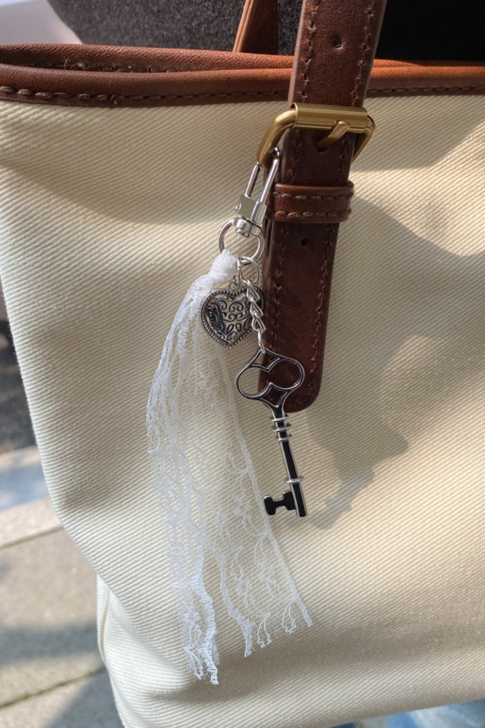 Heart Keychain | Silver